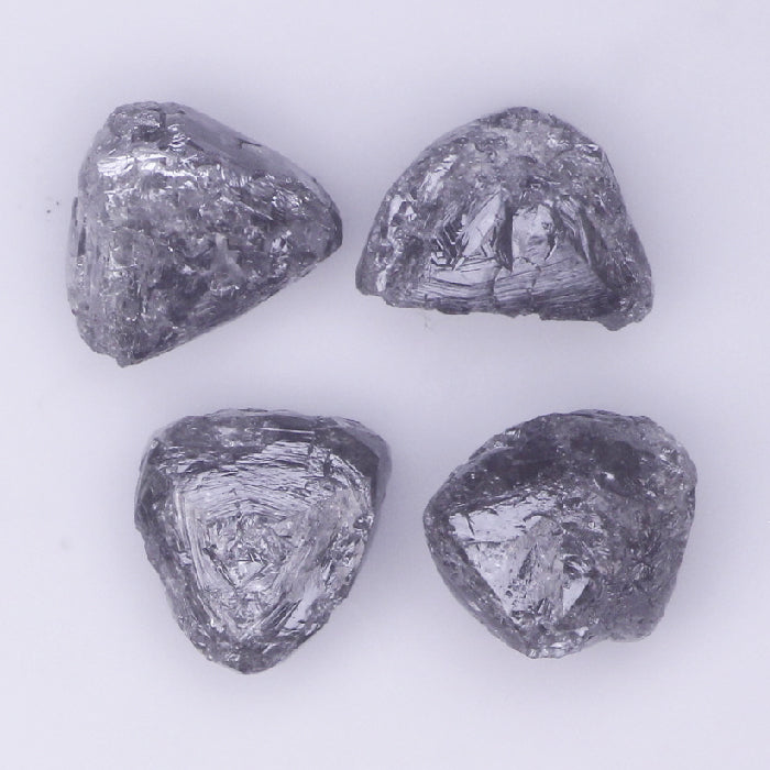 ( GB - 17 )Natural Rough Diamond 2.2 ct