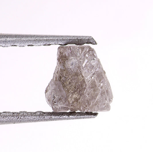 ( PIL - 179 )Natural Rough Diamond 0.67 ct