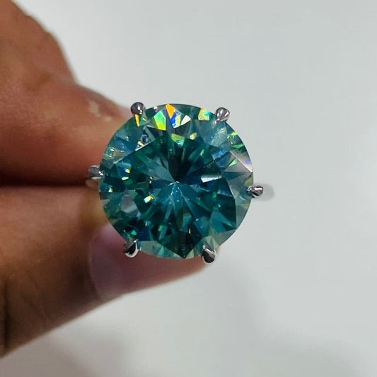 Round Shape 14.00 Ct. Green Blue Ring