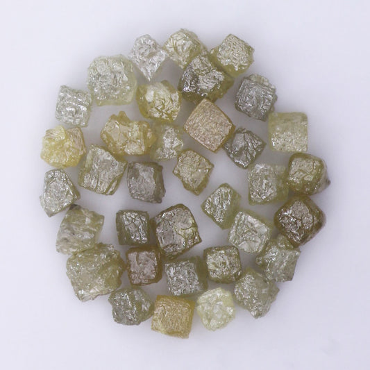 ( VG - 40 )Natural Rough Diamond 2.05 ct
