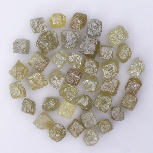 ( VG - 46 )Natural Rough Diamond 2.05 ct
