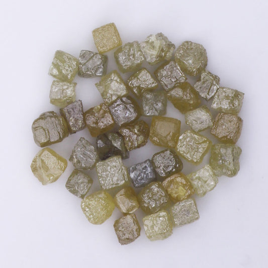 ( VG - 58 )Natural Rough Diamond 2 ct