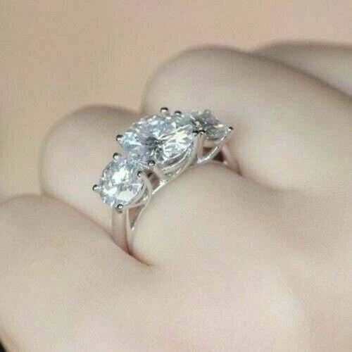 3 Stone 2.50 Ct Round Cut Off White Treated Diamond Ring 925 Sterling Silver