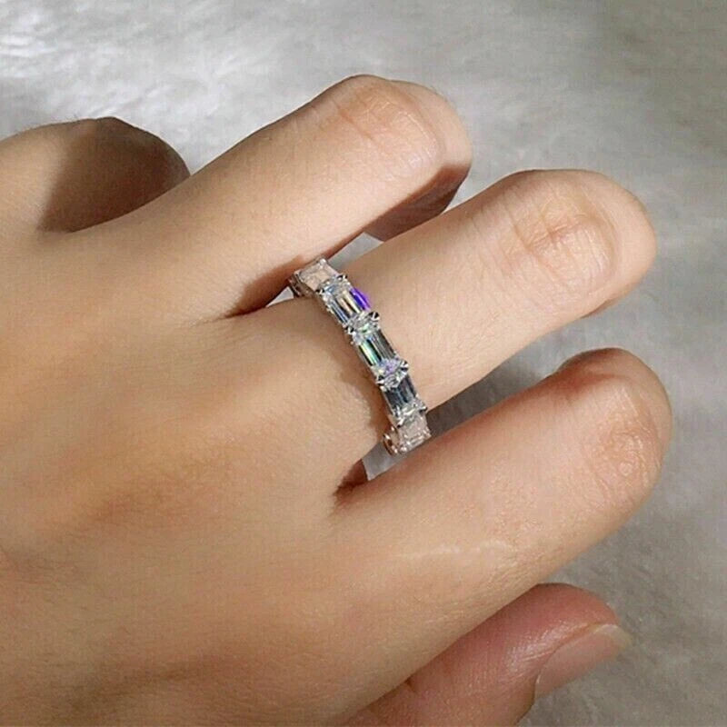 Band 2.00 Ct Emerald Cut Off White Treated Diamond Ring 925 Sterling Silver
