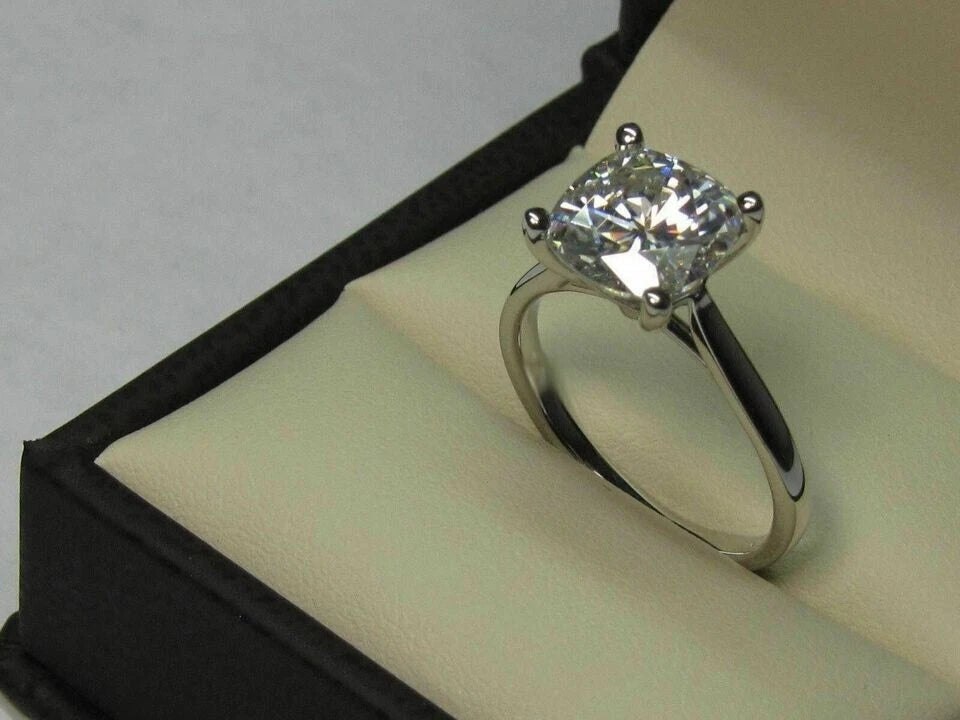 Classic 2.00 Ct Round Cut Off White Treated Diamond Ring 925 Sterling Silver