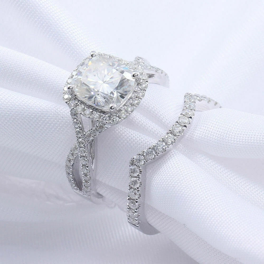 Classic 2.50 Ct Round Cut Off White Treated Diamond Ring 925 Sterling Silver