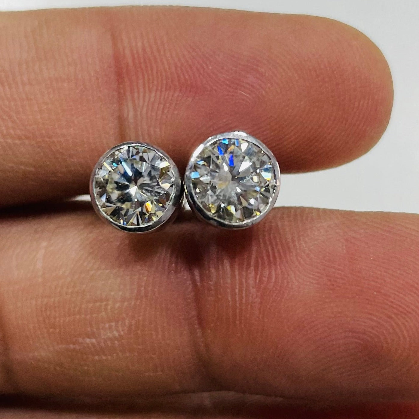 Bezel Set Round Shape 2.00 Ct. Colorless Stud in 925 Silver