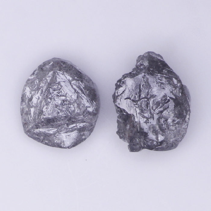 ( GB - 8 )Natural Rough Diamond 1.05 ct