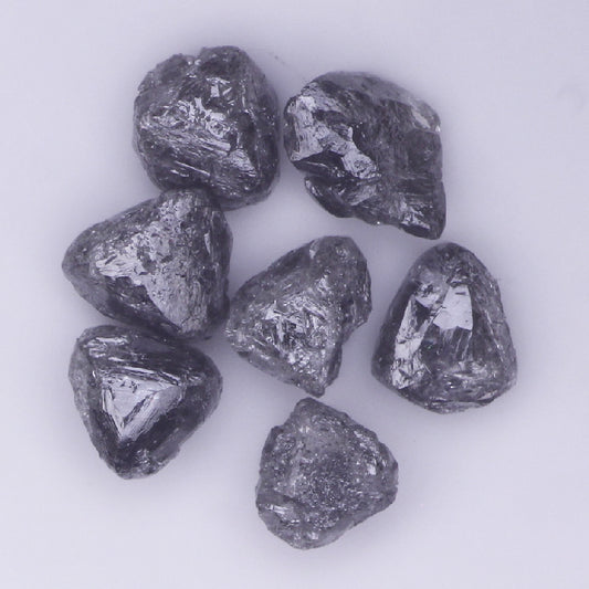( GB - 28 )Natural Rough Diamond 2.25 ct