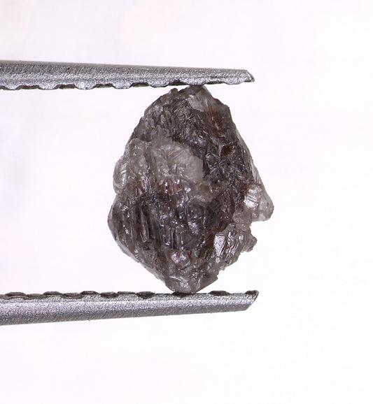 ( PIL - 147 )Natural Rough Diamond 0.67 ct