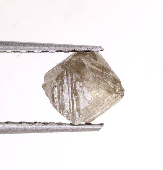 ( PIL - 152 )Natural Rough Diamond 0.95 ct