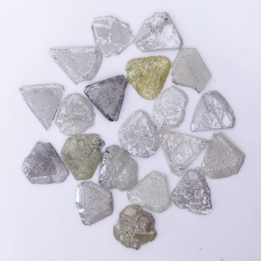 ( PT - 29 )Natural Rough Diamond 2 ct