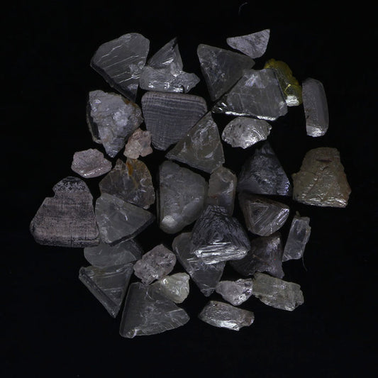 ( RS - 20 )Natural Rough Diamond 0.7 ct