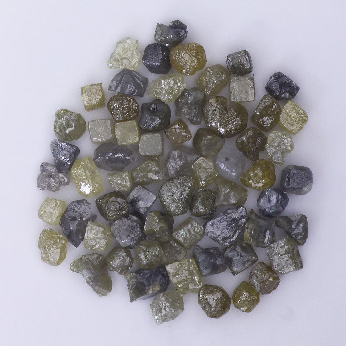 ( SM -17 )Natural Rough Diamond 2 ct