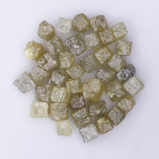 ( VG - 42 )Natural Rough Diamond 2.05 ct